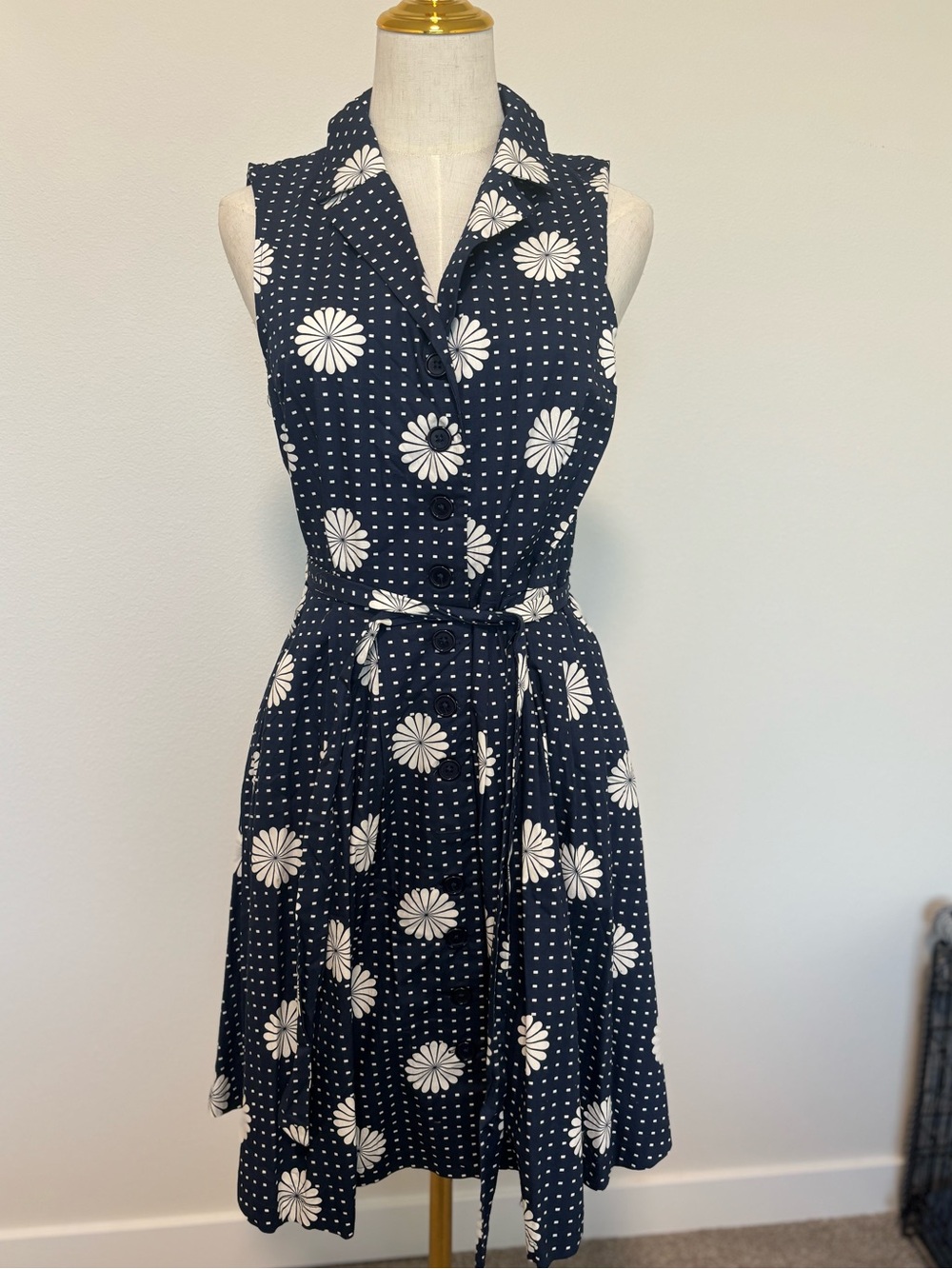 ModCloth Navy and White Sleeveless Floral Shirt Dress with Tie Waist